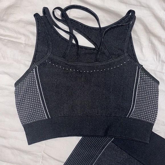 Workout set - Picture 3 of 8